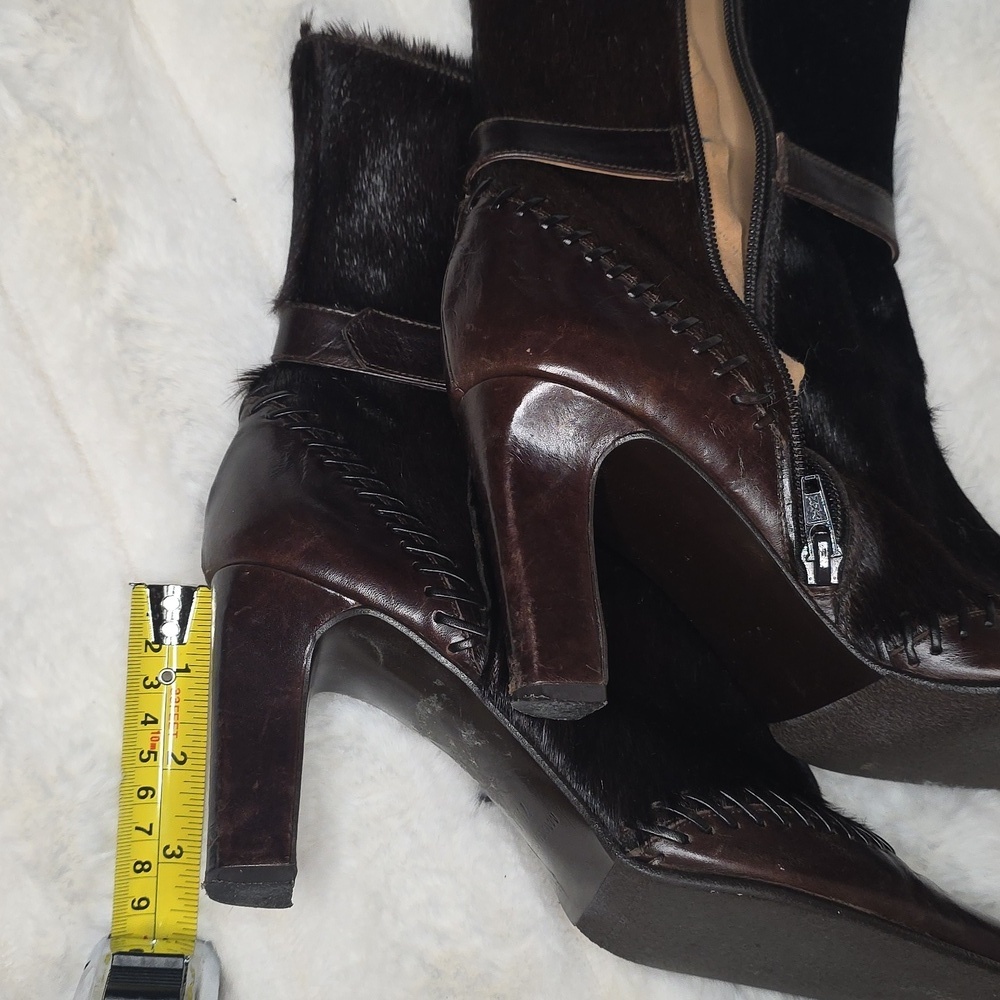 Vintage 90's Dark Brown Pony Hair Heeled Boots with Pointed Toe - Picture 6 of 14